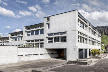 Kantonsschule - Ansicht West - Atelier CJP - 1962 - Schüpfheim