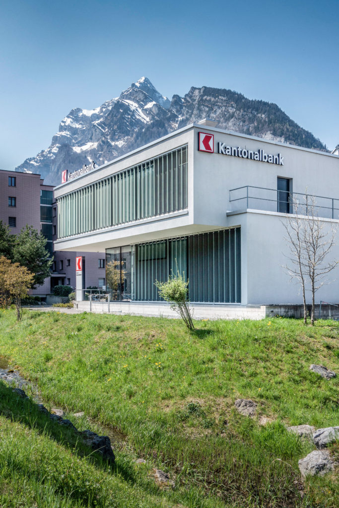 Glarner Kantonalbank Architekturbibliothek