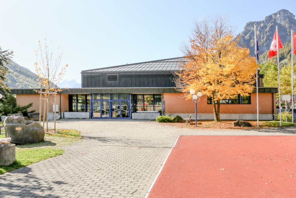 Gemeindezentrum Schwanden Architekturbibliothek
