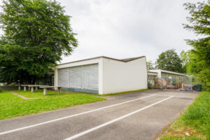 4600.11h_Schulhaus_Banfeld