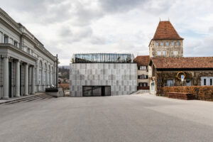 1_Frontansicht_Platz